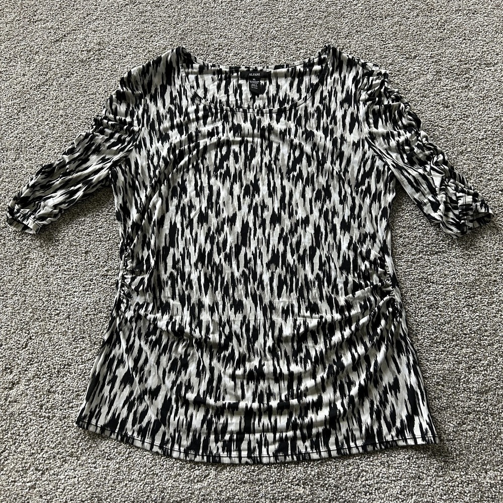 Alfani Blouse Womens XL Black White Geometric Scoop Neck 3/4 Sleeve Stretch Top